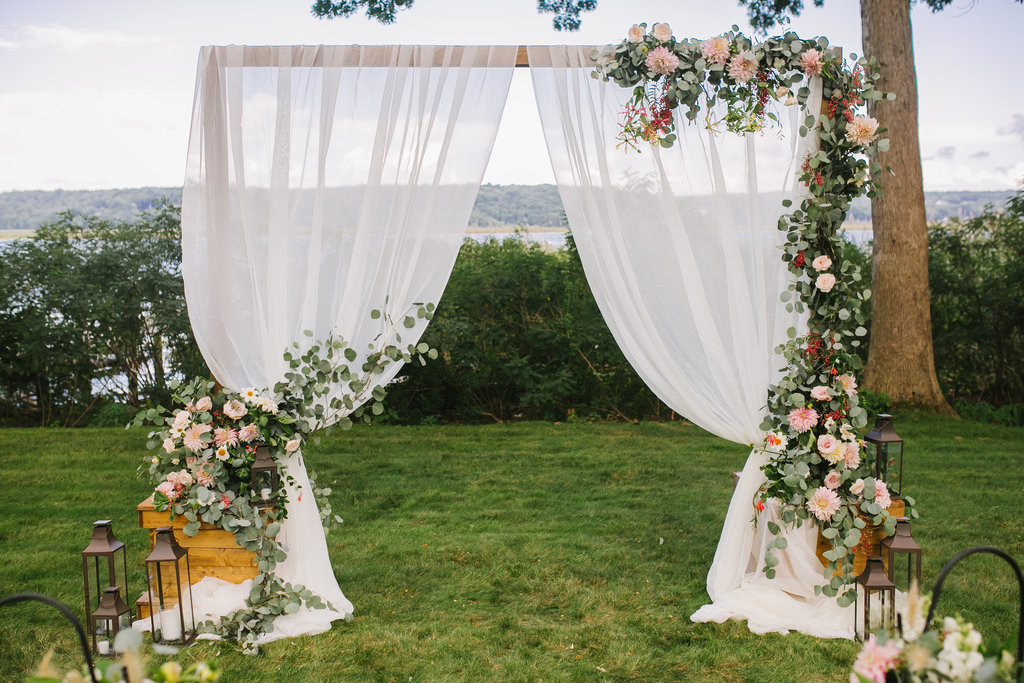 ceremony arch with garland