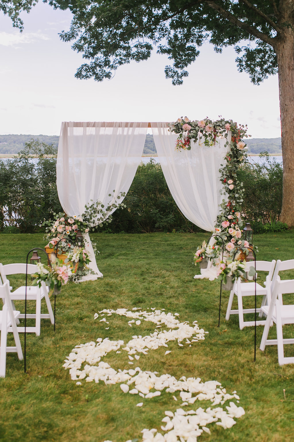 Romantic Essex CT Wedding by Blush Floral Design -- Dauntless Club ...